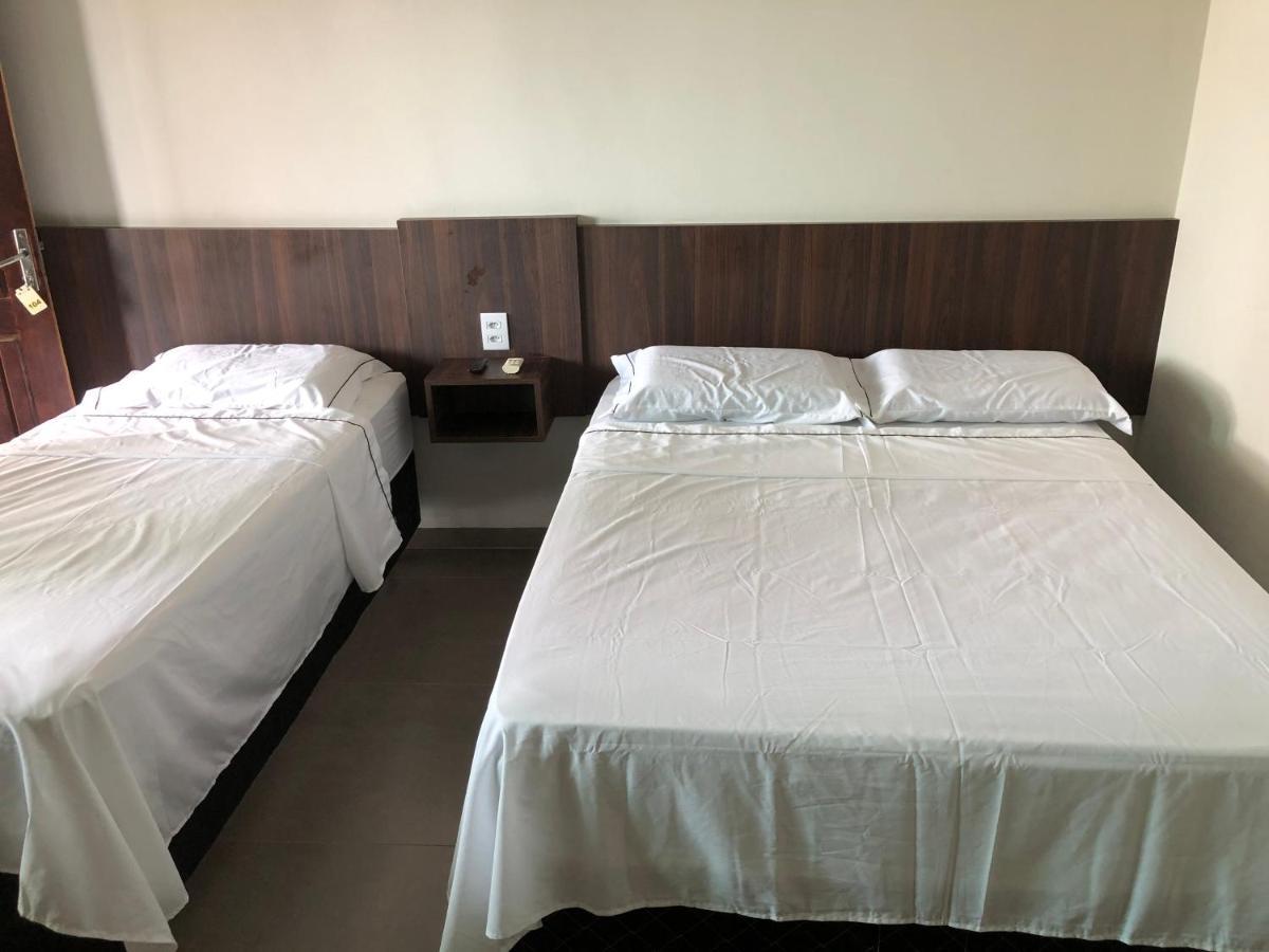 Hotel Hawaii *
